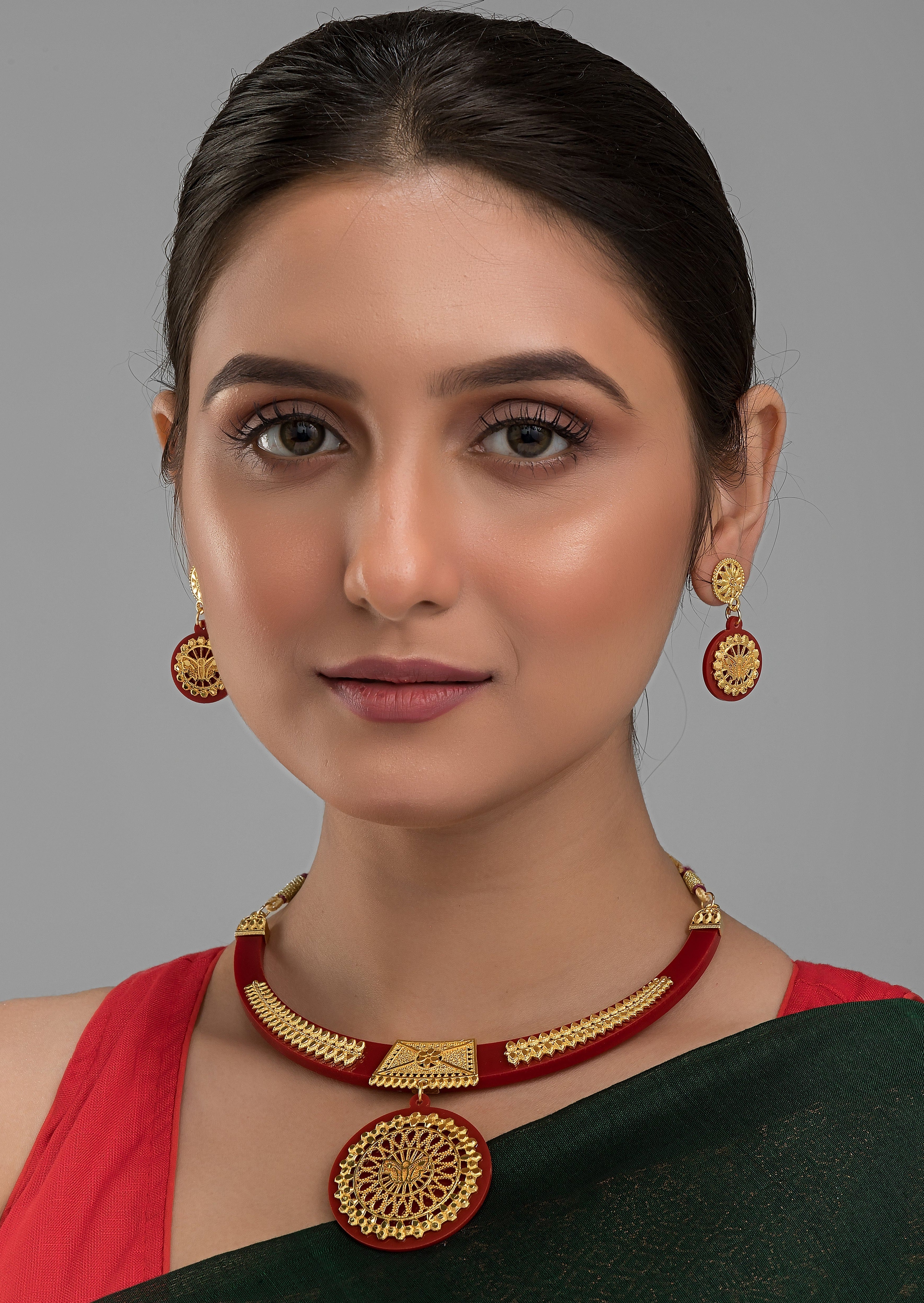 Nav-Badhu Special Gold Plated Necklace Set