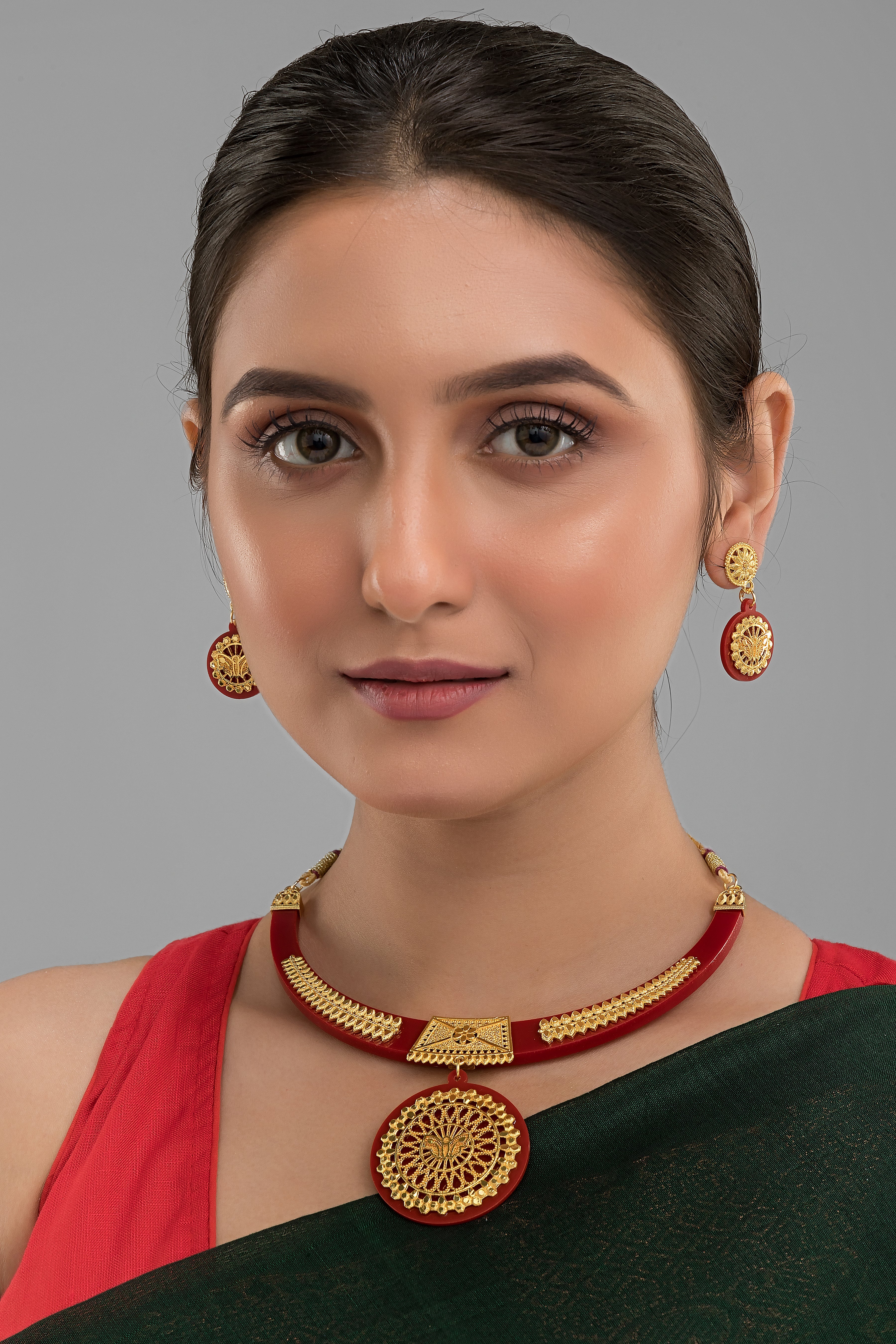 Nav-Badhu Special Gold Plated Necklace Set