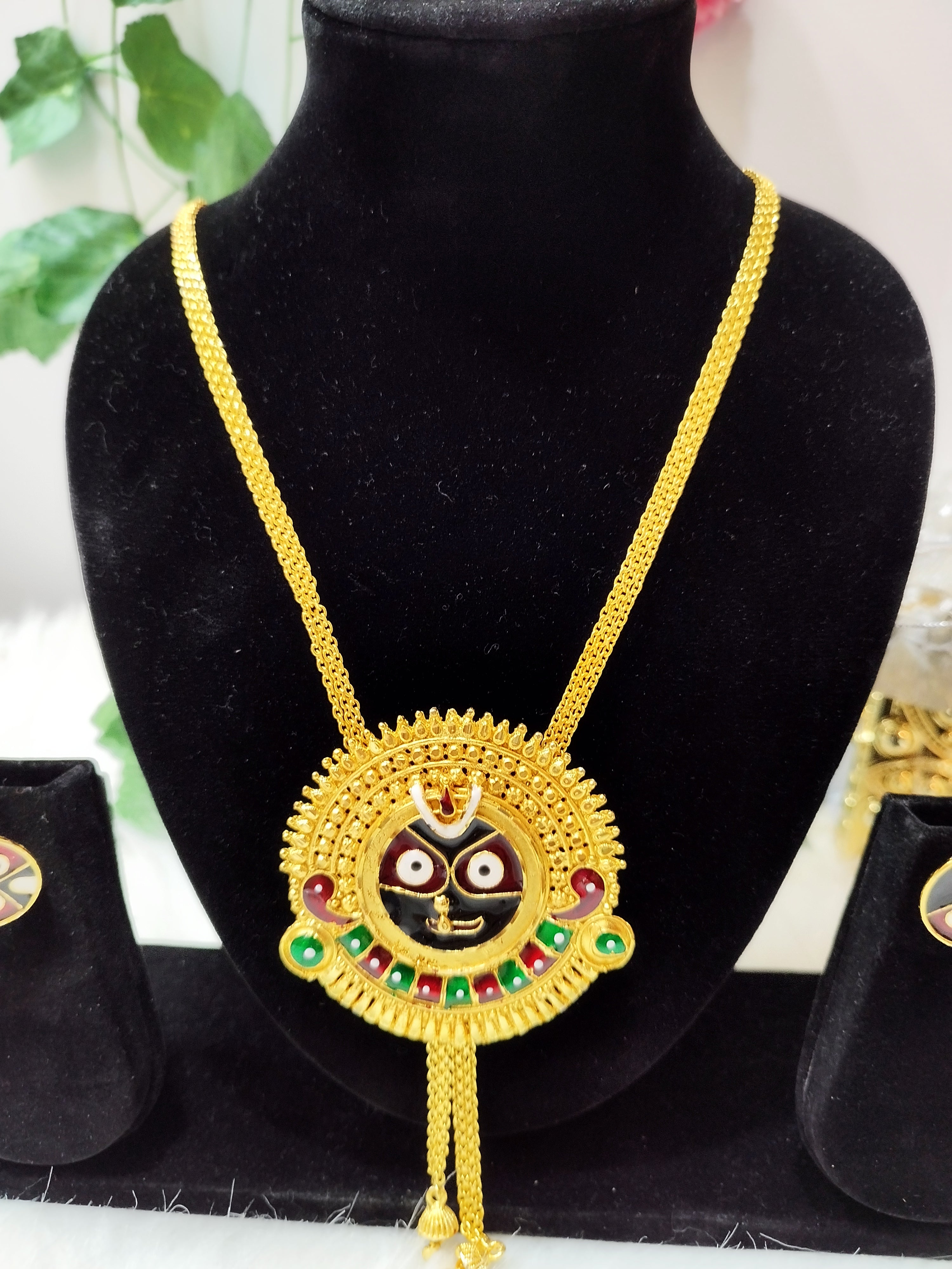 Rath Special Gold Plated Prabhu Jagannath Tie Chain Set