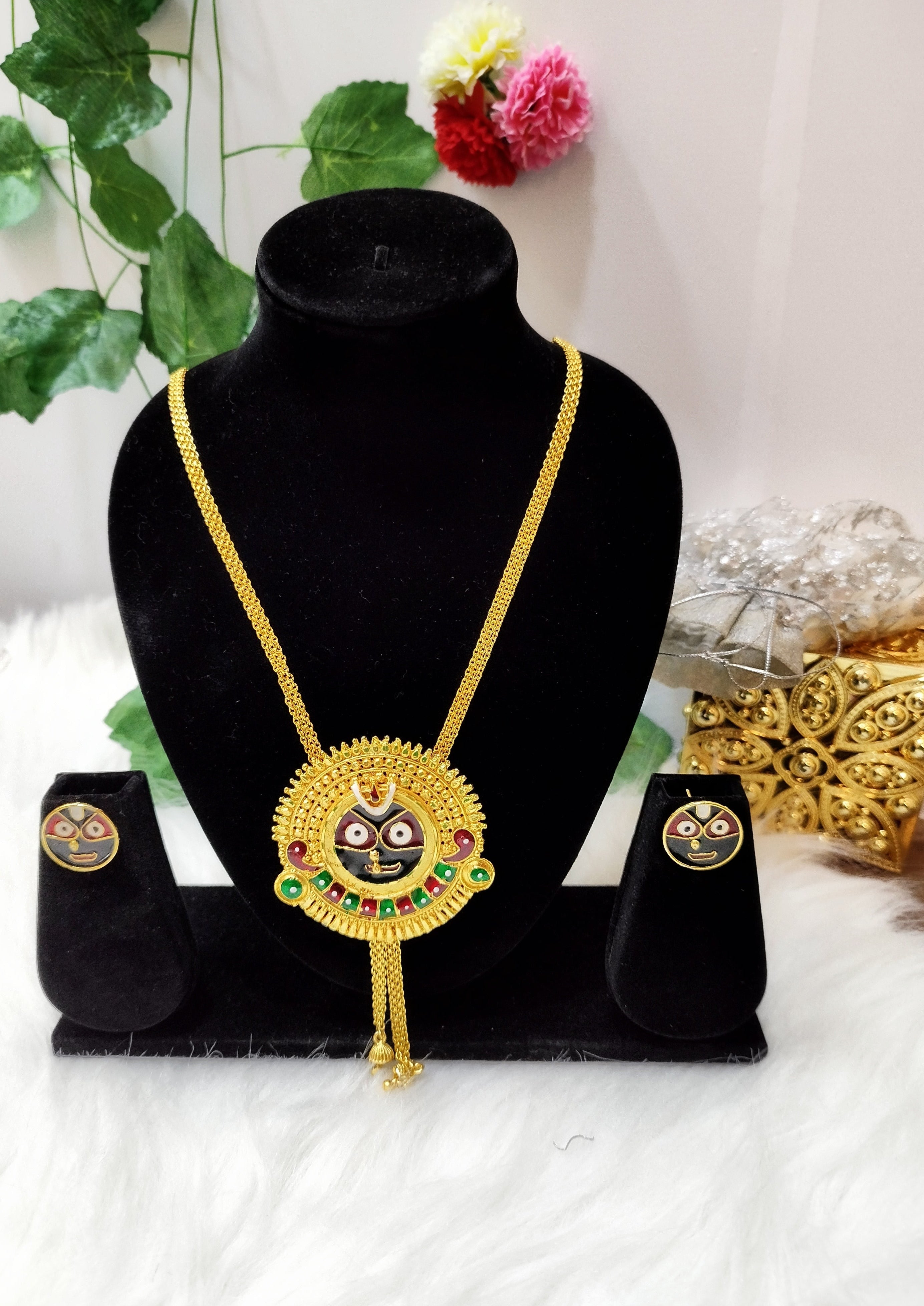 Rath Special Gold Plated Prabhu Jagannath Tie Chain Set