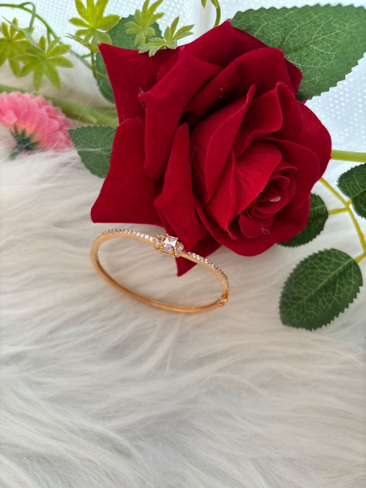 Circle Of Love (Sleek Opening  Bracelet)