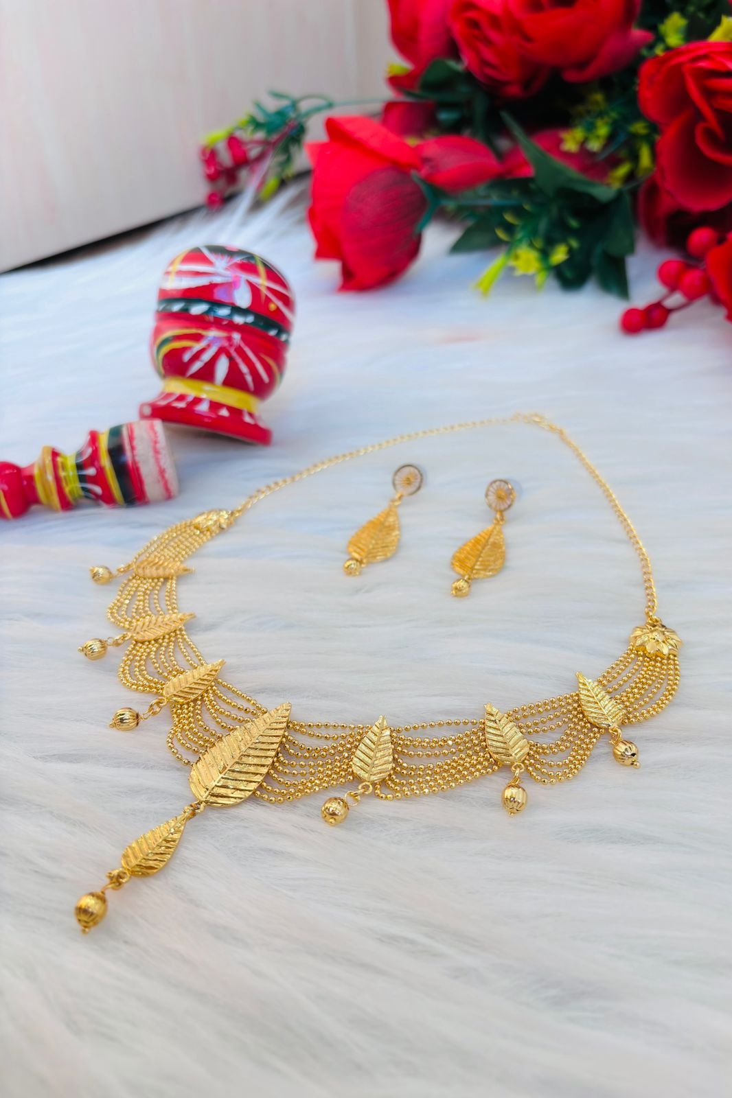 Leaf Design- Gold Plated Necklace Set