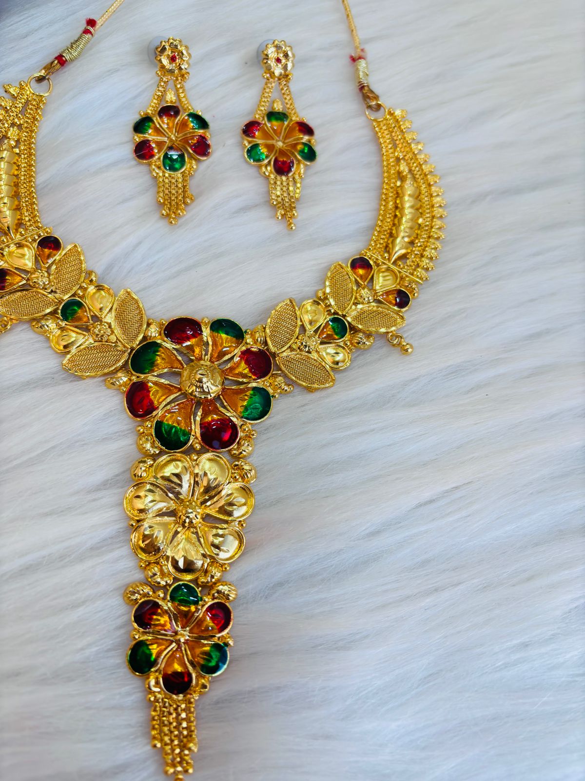 Shimmer And Shine - Gold Plated Necklace Set