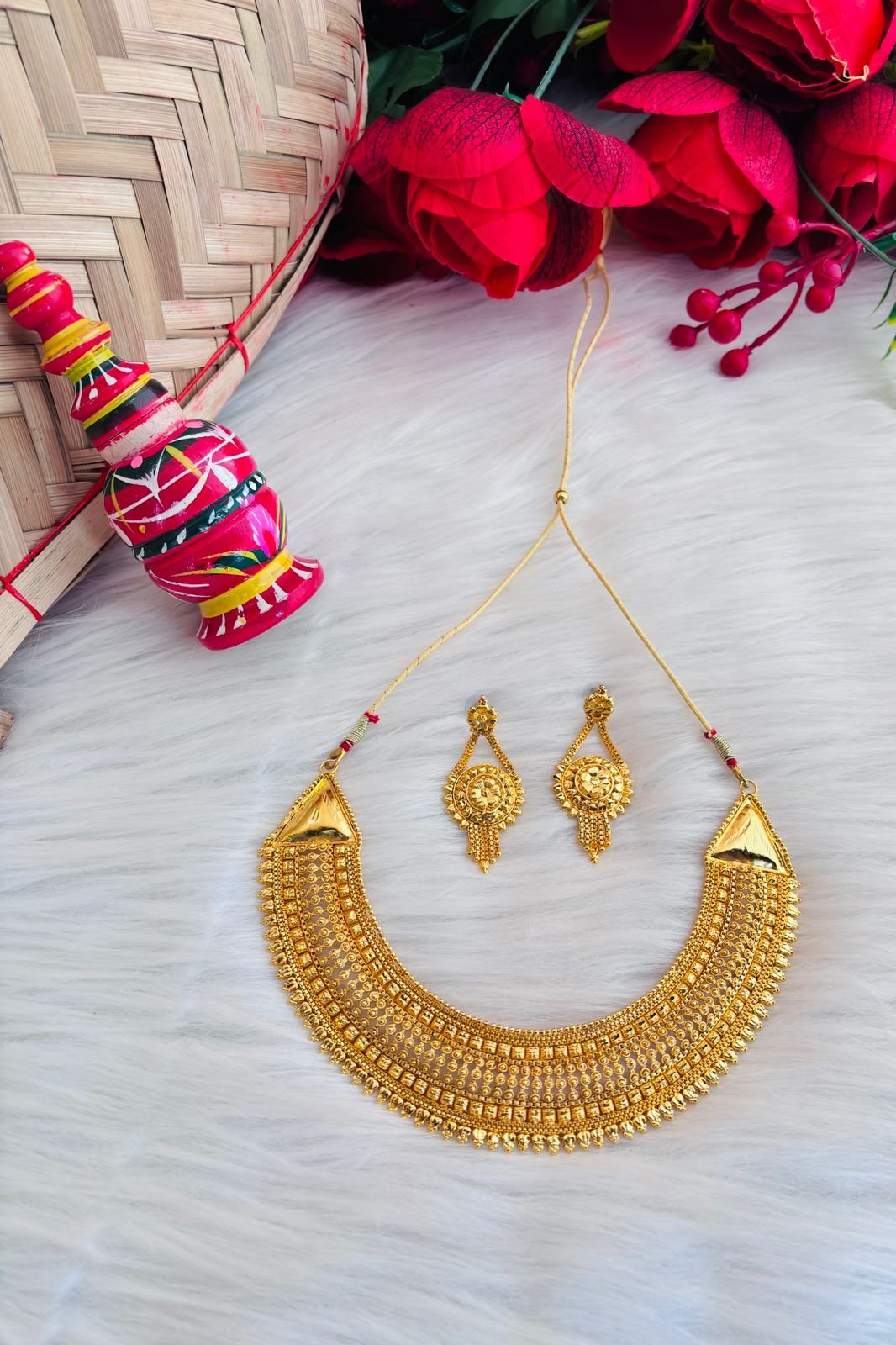 Bride To Be (Gold Plated Bridal Necklace Set)