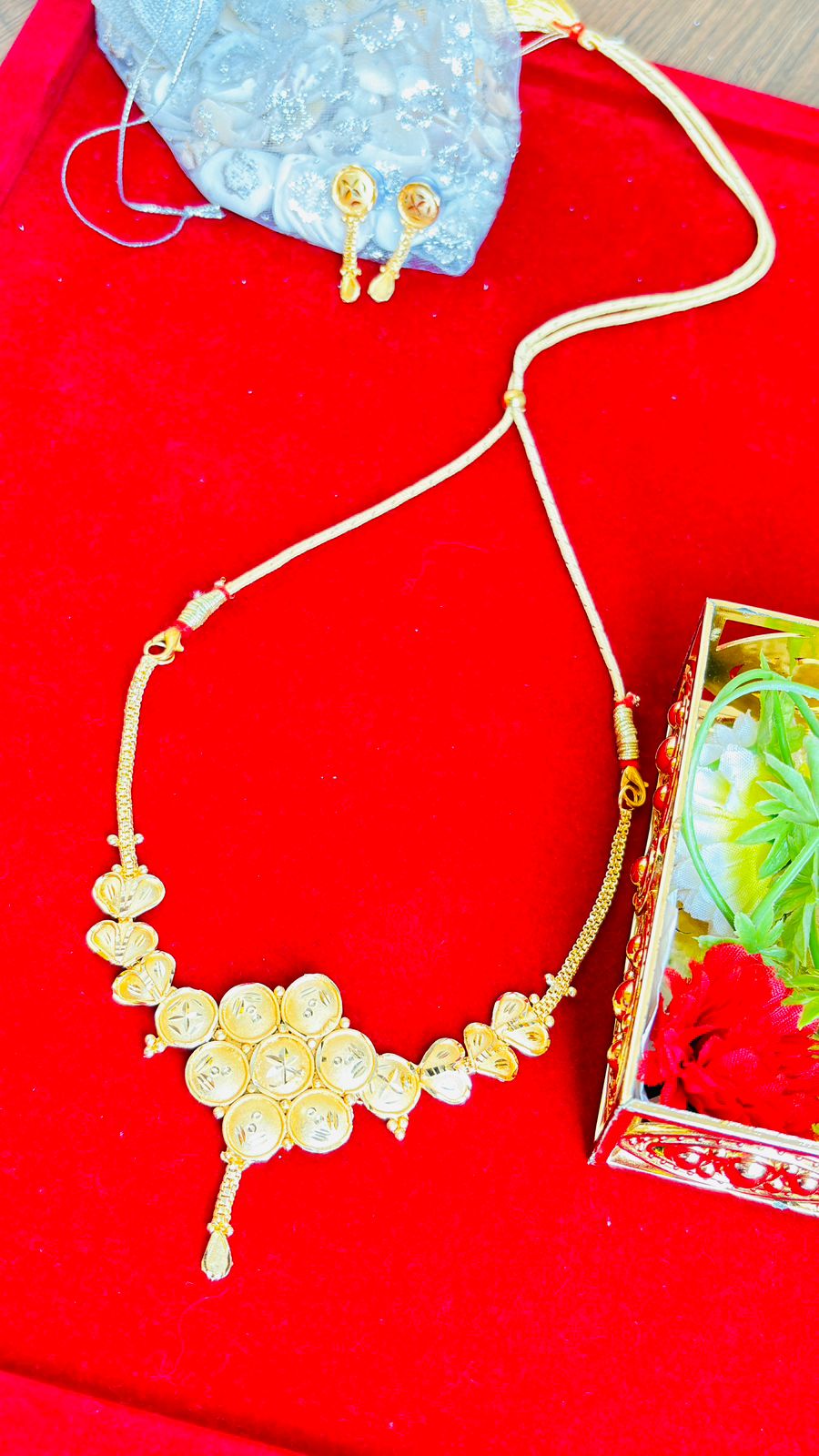 Golden Star- Gold Plated Jewellery Set