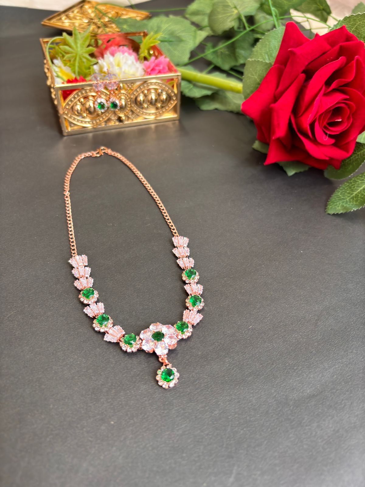 Green Shine- New Korean Necklace Set