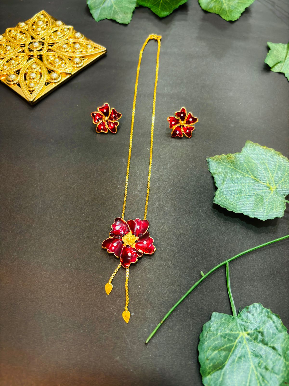 Phool- Gold Plated Necklace Set