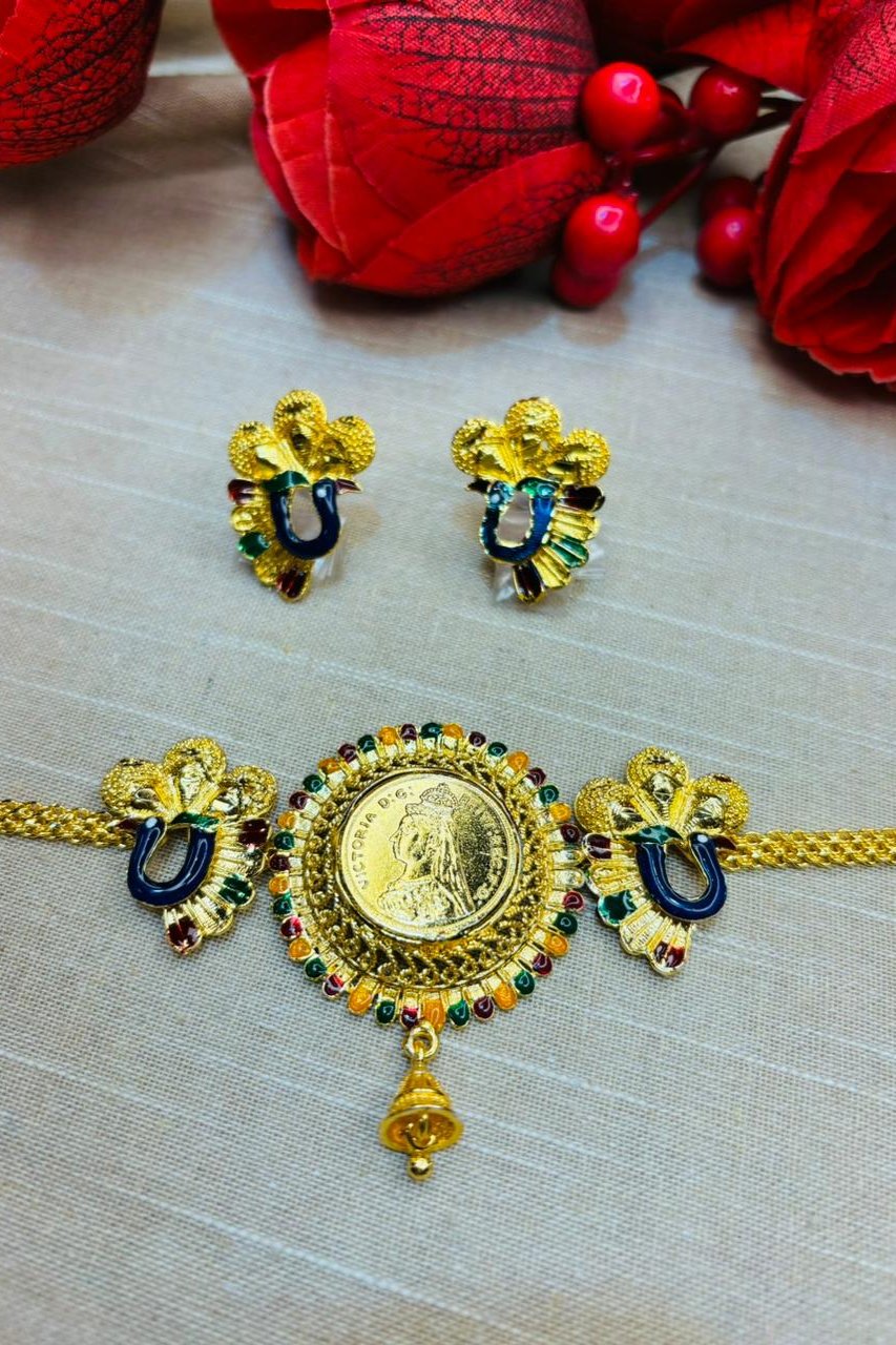 Vintage Gold Plated Chocker Set