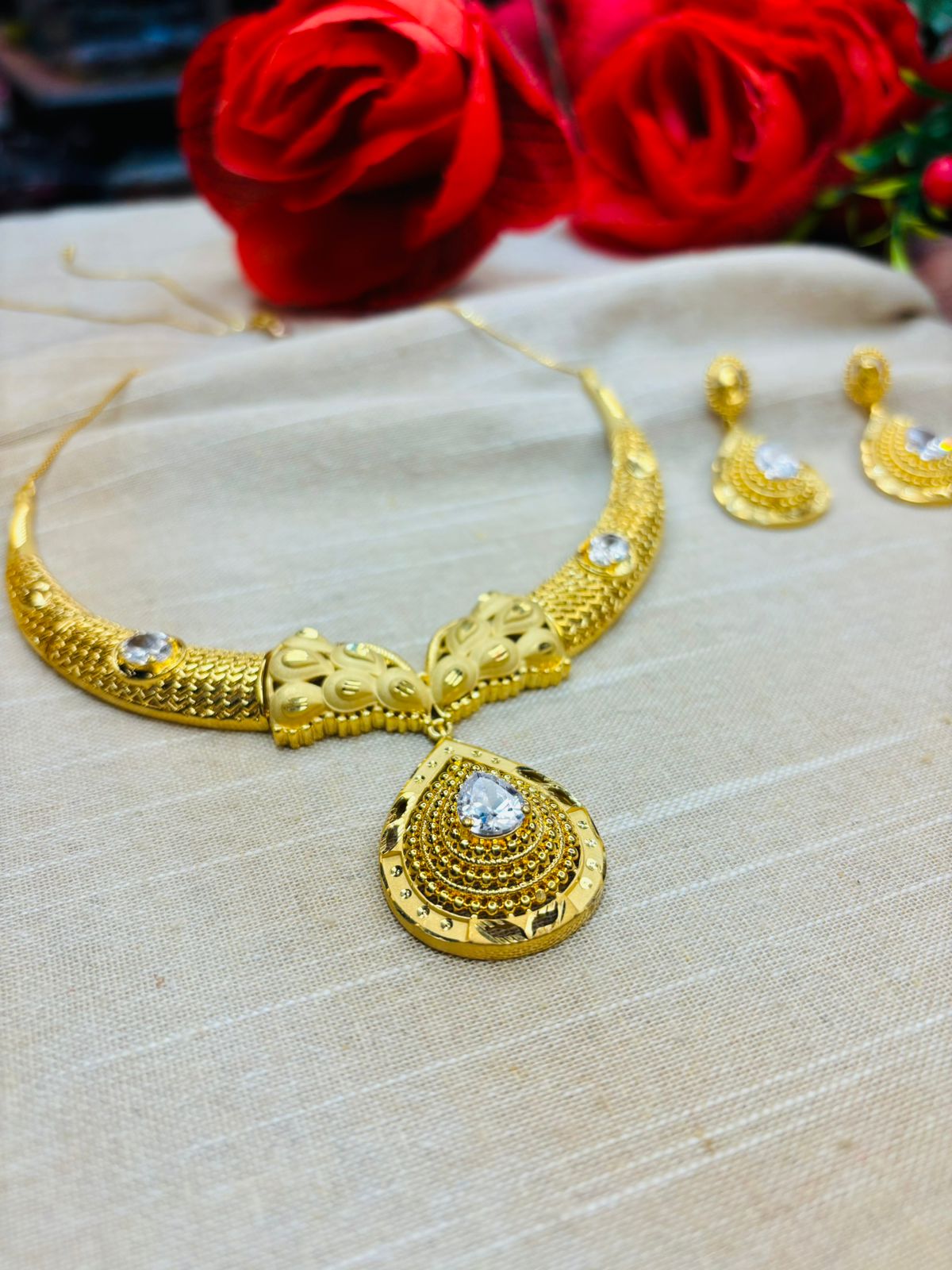 Impressive Gold Plated Necklace Set