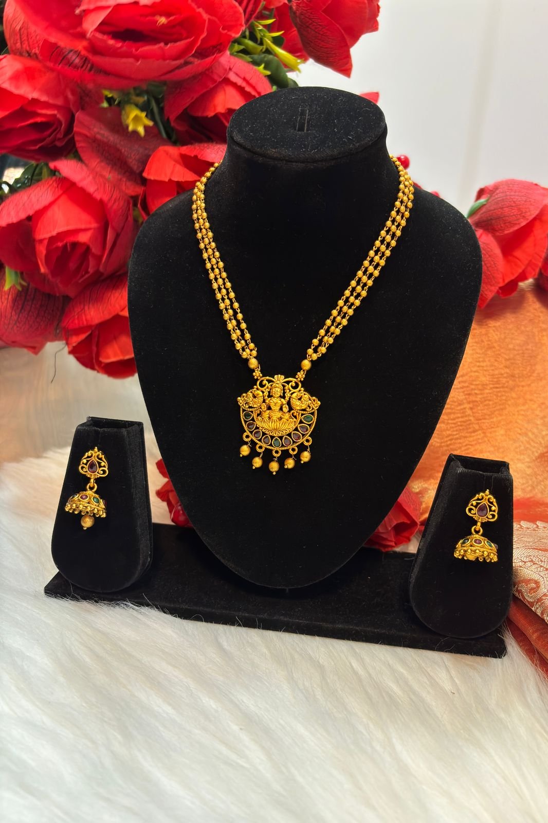 Divinity Of Ma Laxmi- (Gold Plated Temple Chain Locket Set)