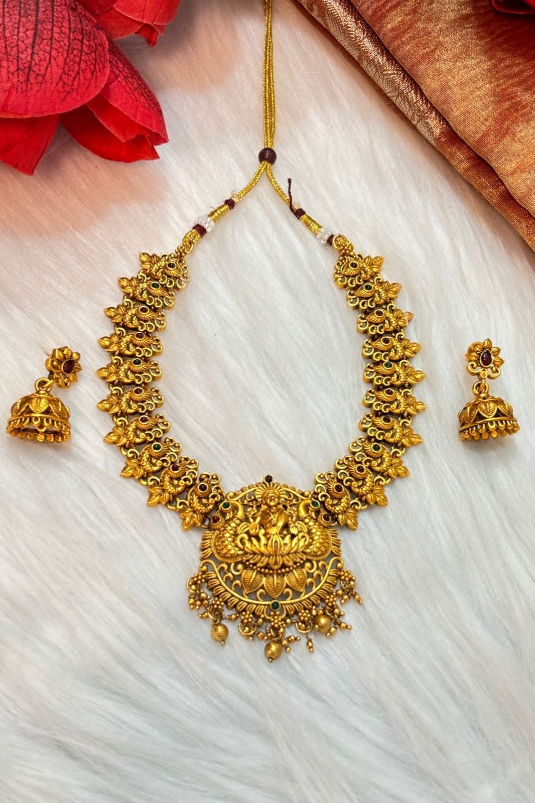 Laxmi Varan- Temple Jewellery