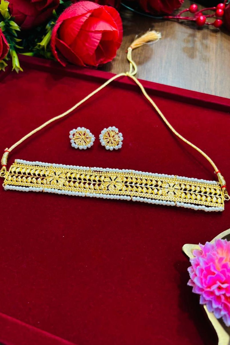 Patabahar (Gold Plated Chocker Set)