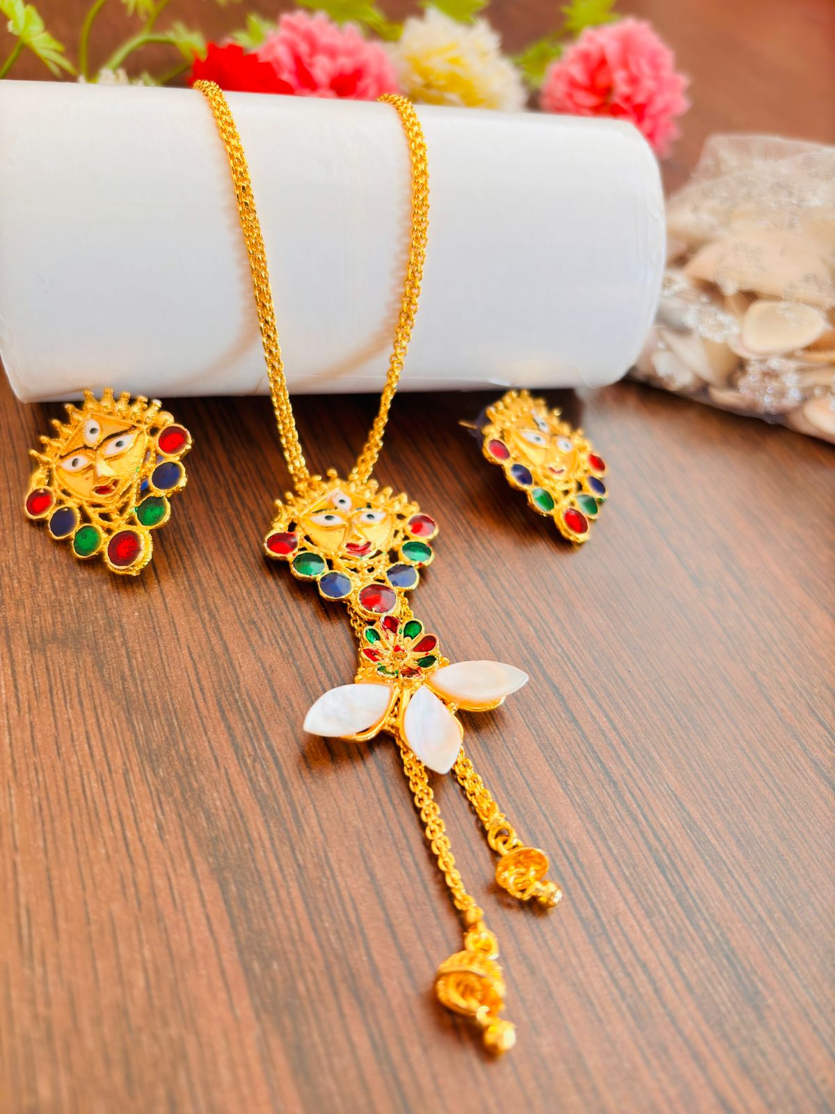 Devi Ma- Gold Plated Necklace Set (Sea Shell)