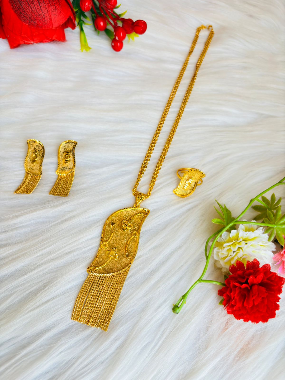 Value for money- Gold Plated Necklace Set