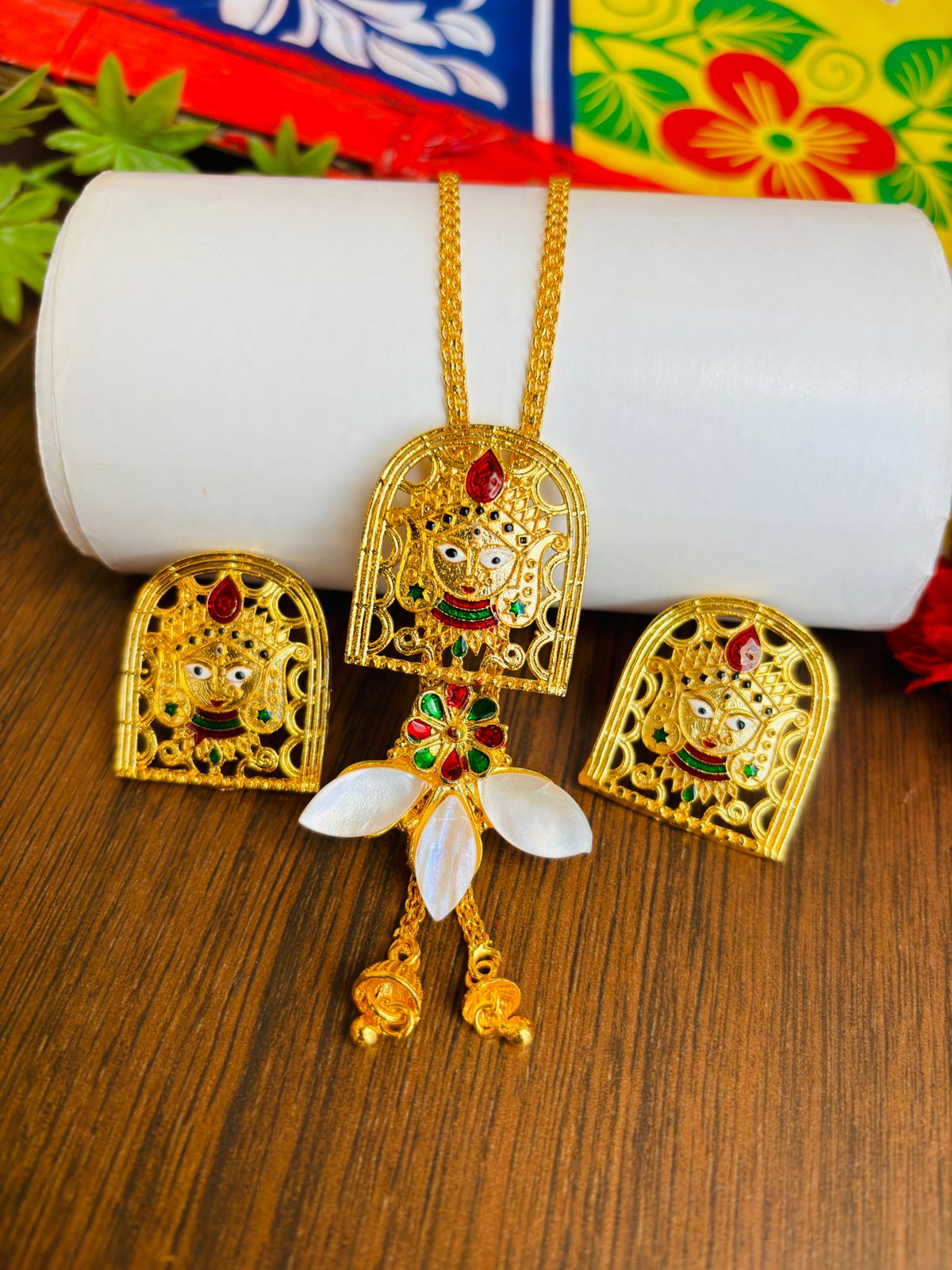 Bhavaani -Sea Shell Gold Plated Necklace Set