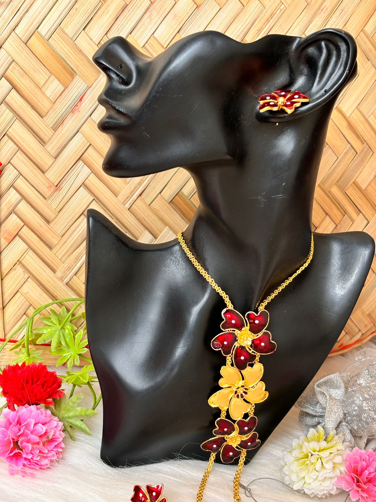 Colors Of Minakari Gold Plated Necklace Set