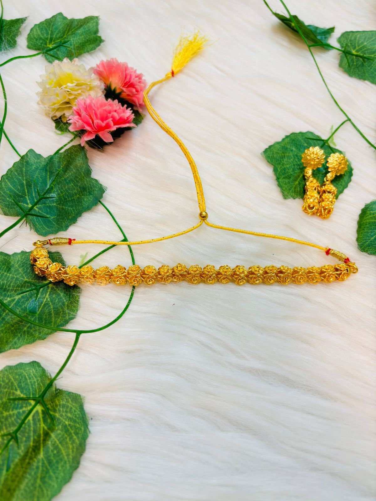 Old Blush Gold Plated Choker Set