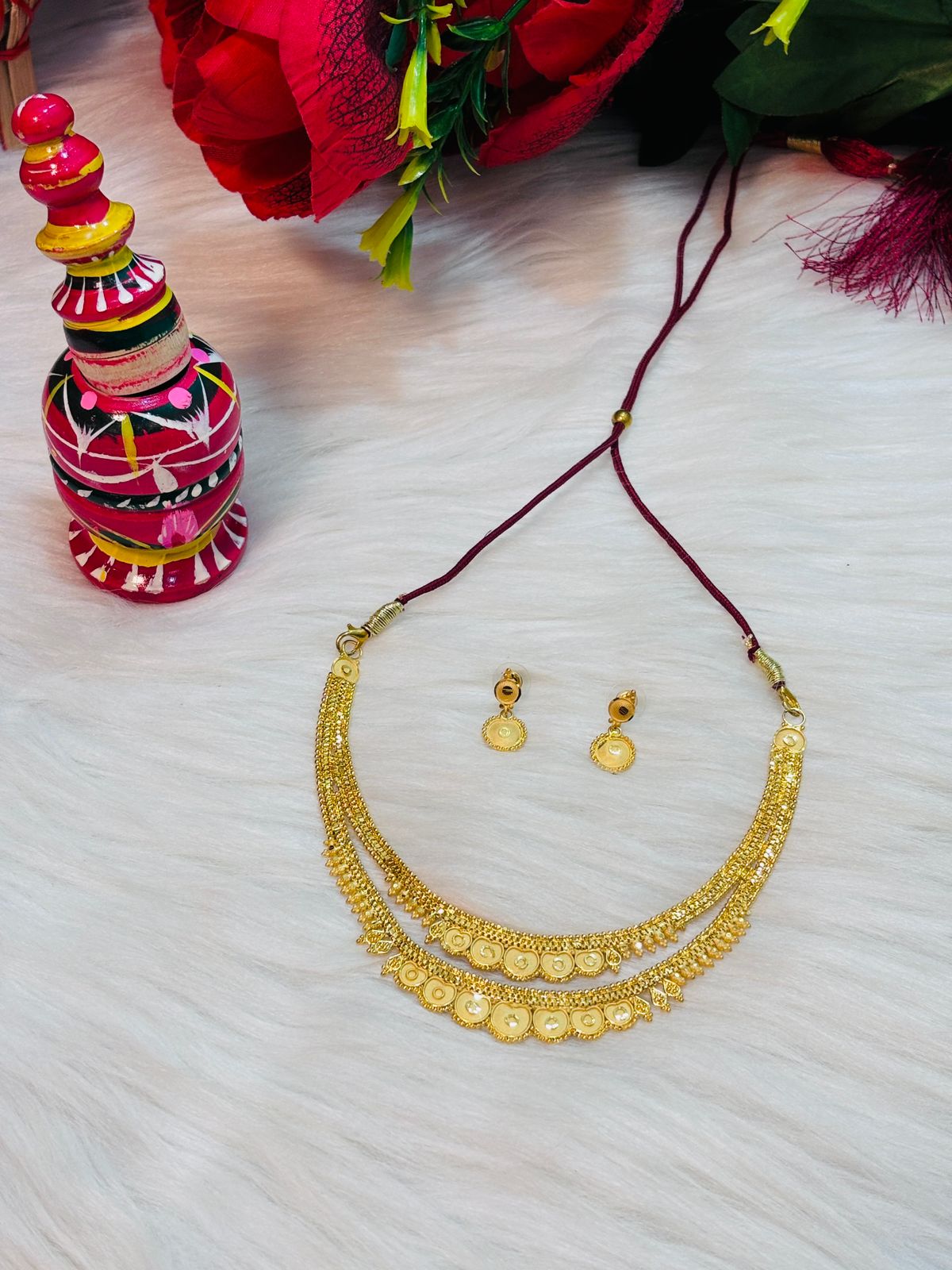 A Suitable Gold Plated  Necklace Set