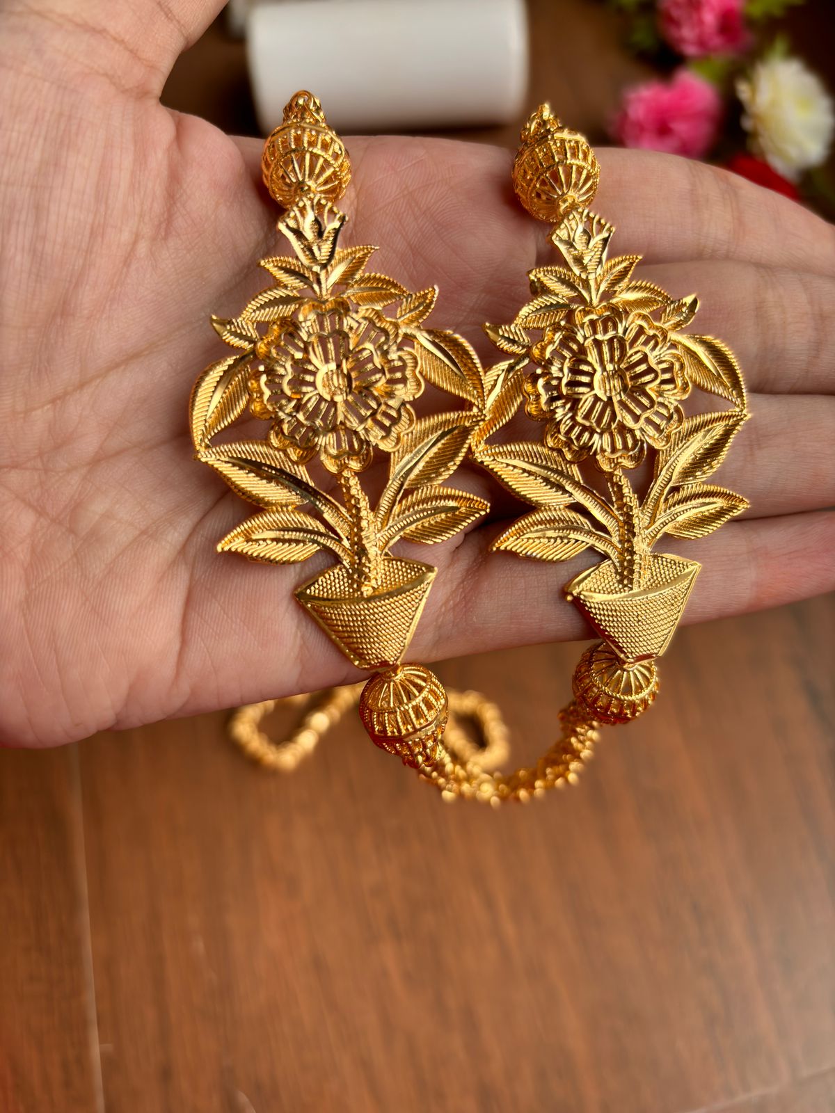 Theme - Nature (Gold Plated Single Chain)